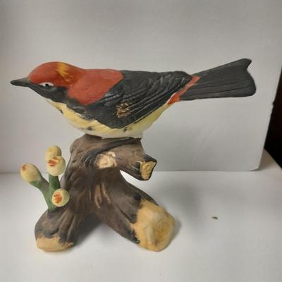 National Audubon Society bird Melody clock and Porcelain bird figures