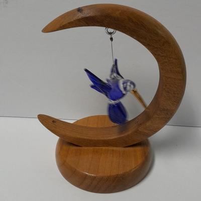 Blown glass art Cross, and Hummingbird with a Waltham Wall clock and ring box