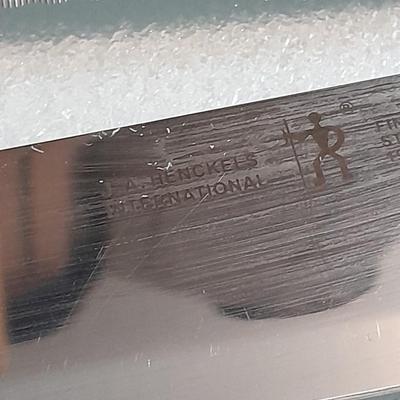 J.A. Henckel's International Fine edge Comfort Knife set in Knife block with large glass cutting board