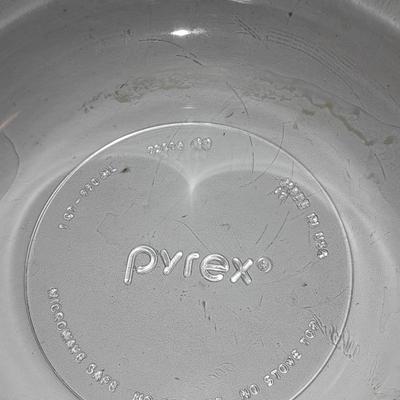 Seven Glass Pyrex bowls