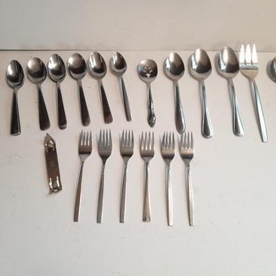 Oneida, Cambridge,Northland Royal Norfolk 18/0 Stainless Steel Flatware Replacement silverware