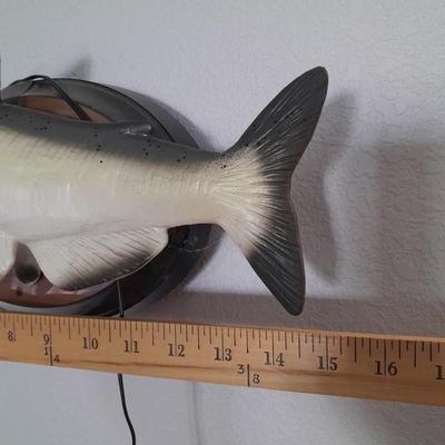 Gemmy Industries Talking singing catfish with Fish stories told here decorative wall oar