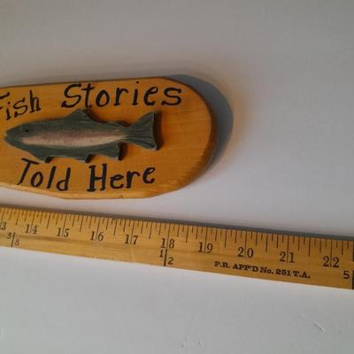 Gemmy Industries Talking singing catfish with Fish stories told here decorative wall oar