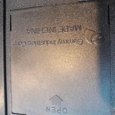 Gemmy Industries Talking singing catfish with Fish stories told here decorative wall oar