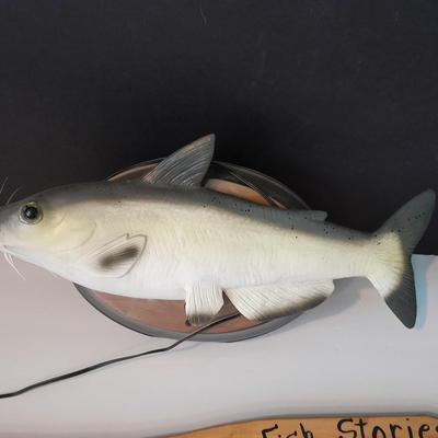 Gemmy Industries Talking singing catfish with Fish stories told here decorative wall oar
