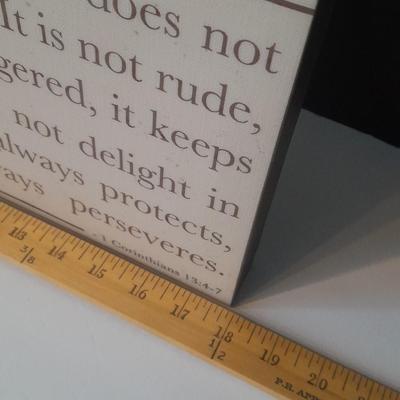 Wall hanging Corinthians 13:4-7 Love is Patient, Love is Kind with Christmas around the world Angels