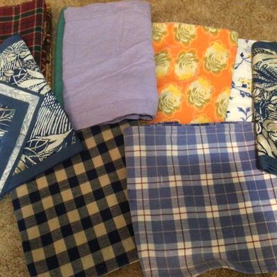 110 Table Runner Lot