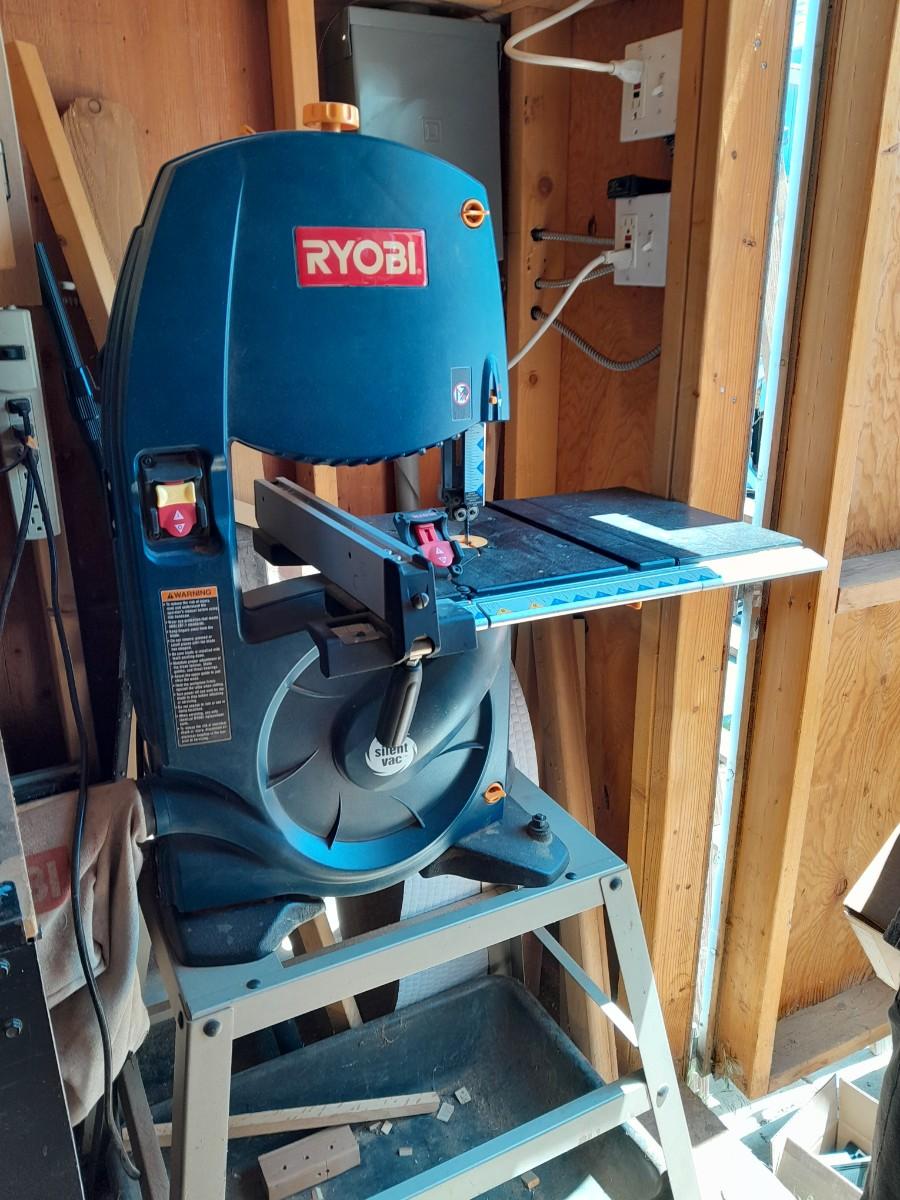 Ryobi 10" Band Saw