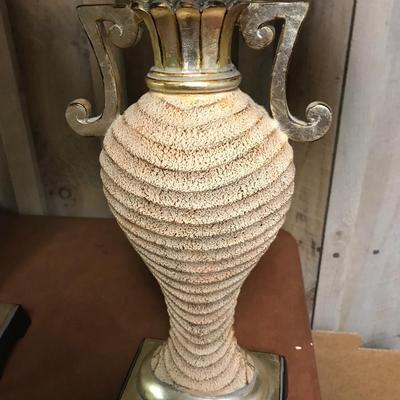 LAMP LOT