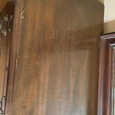 All Wood Dresser with mirror