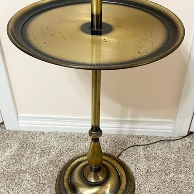 UNDERWRITERS LABORATORIES ~ Portable Table Lamp