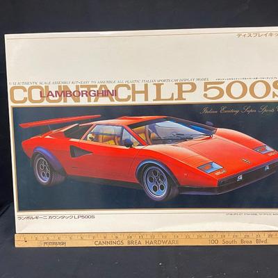 Vintage 1984 Otaki OT3-107 Japanese Issue Lamborghini Countach LP 500s 1/12 Scale Model Car Like New