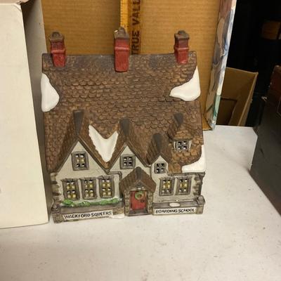 Department 56 â€œWACKFORD SQUEERS BOARDING SCHOOLâ€