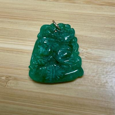 Small Green Jade Stone Asian Style Pendant Charm