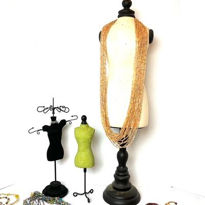 1232 Lotof Three Mannequins and Joan Rivers Necklaces