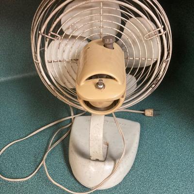 Vintage General Electric Oscillating Table Fan