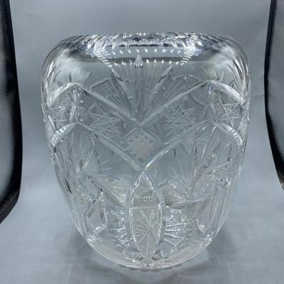 Large Heavy Quality Cut Crystal Flower Vase Pinwheel and Star Pattern