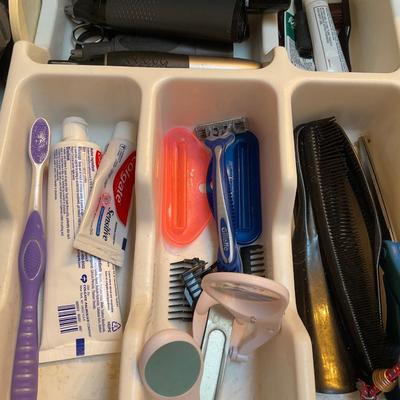 Everything In Drawer
