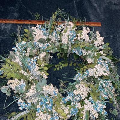 Large and small Wreaths