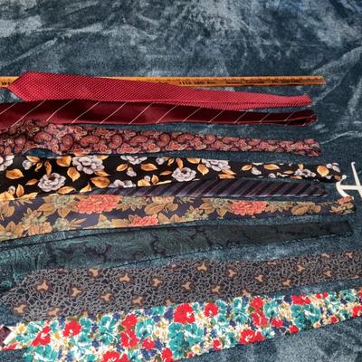 Mens Ties With Hanger