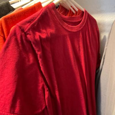 21 T-SHIRTS LARGE