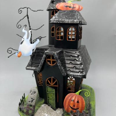 Spooky Haunted House Halloween Metal Decor Gravestones, Pumpkins, Ghosts & More