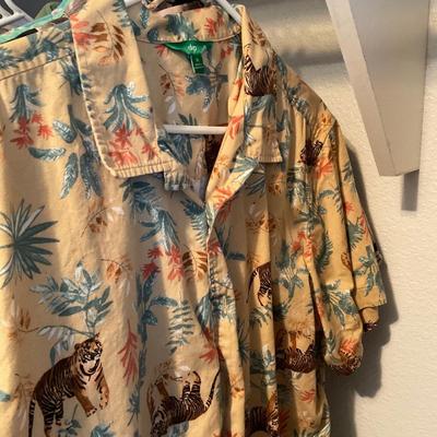 12- Short Sleeve Shirts