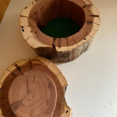 Log Jewelry Box