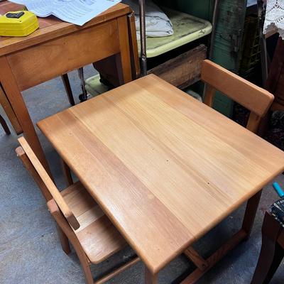 Yew wood Antique Child's desk