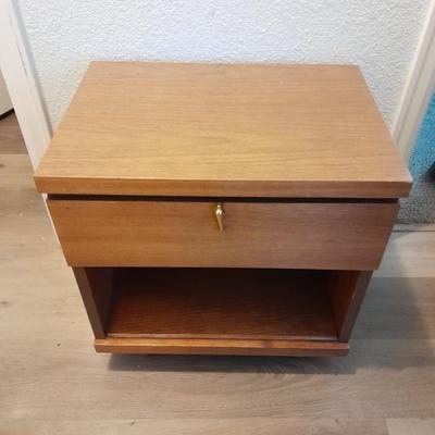 Small one drawer nightstand