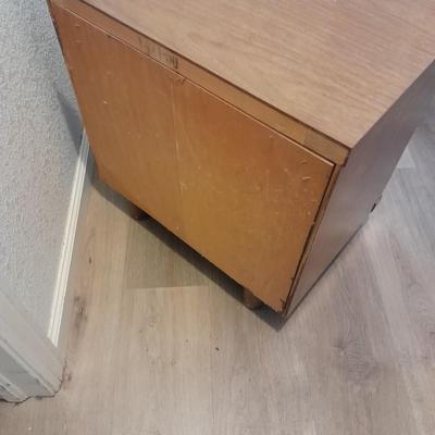 Small one drawer nightstand