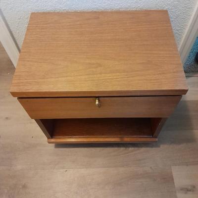 Small one drawer nightstand
