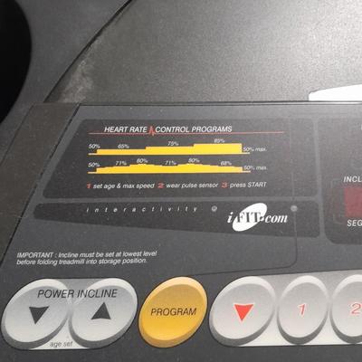 Nice Pro-Form Crosswalk Advanced 525x Treadmill Folding Spacesaver! Like new!