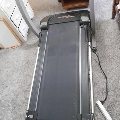 Nice Pro-Form Crosswalk Advanced 525x Treadmill Folding Spacesaver! Like new!