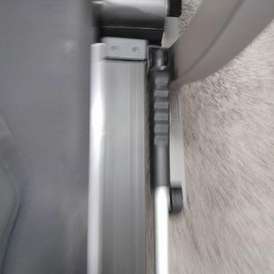 Nice Pro-Form Crosswalk Advanced 525x Treadmill Folding Spacesaver! Like new!