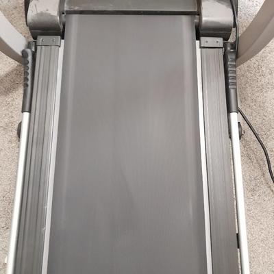 Nice Pro-Form Crosswalk Advanced 525x Treadmill Folding Spacesaver! Like new!