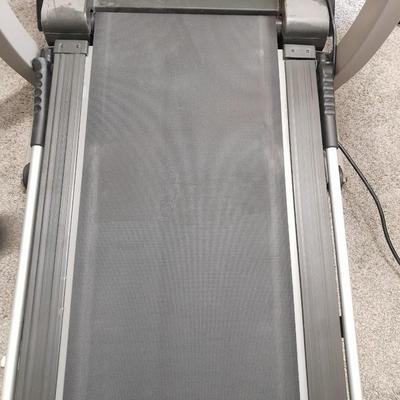 Nice Pro-Form Crosswalk Advanced 525x Treadmill Folding Spacesaver! Like new!