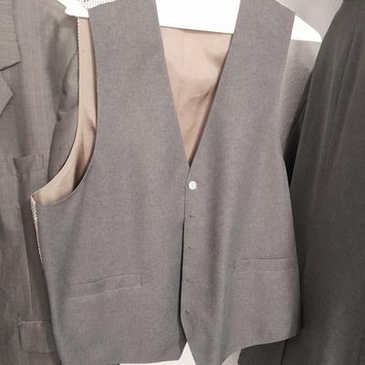 Men's suits Blazers Highbrooke & JC Penny