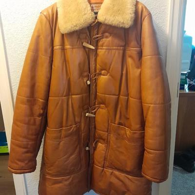 Vintage 100% Genuine Leather J. Sully Coat size 46
