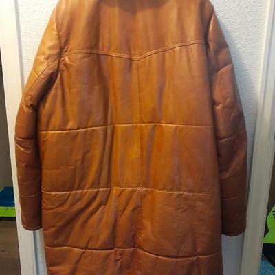 Vintage 100% Genuine Leather J. Sully Coat size 46