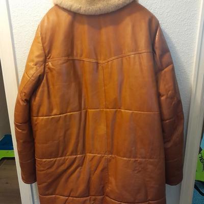 Vintage 100% Genuine Leather J. Sully Coat size 46