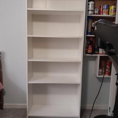 White Bookshelf with adjustable shelving