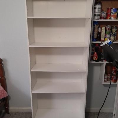 White Bookshelf with adjustable shelving