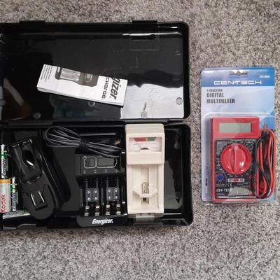 Energizer Battery chargers in plastic case with digital multimeter