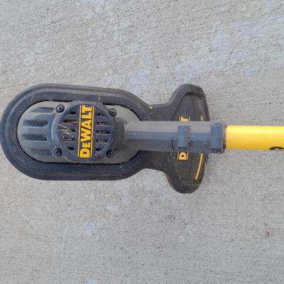 Battery operated Dewalt brushless Weed Eater with battery