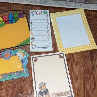 lot of 5 vintage notepads