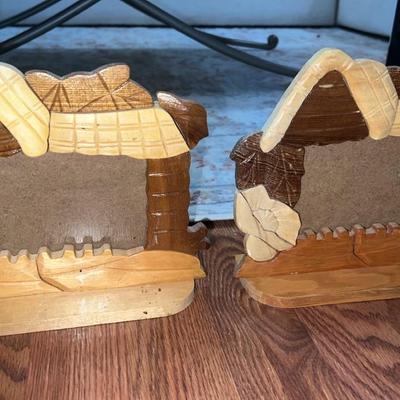 set of 2 picture frames