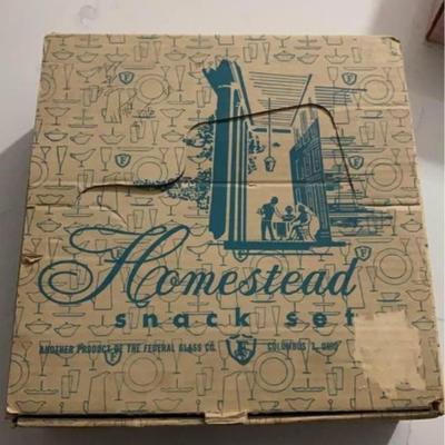 1950 Vintage Federal glass homestead snack set