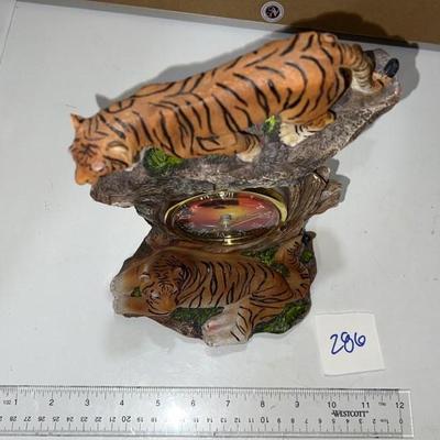 tiger clock