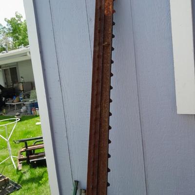 T-Posts, Metal mesh grating, Aluminum poles, Garden posts and more